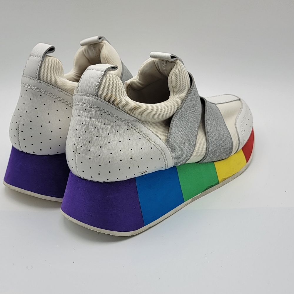 Donald Pliner Colorful Strap Sneakers with Silver Accents SIZE‎ 7.5. #1544 - Picture 4 of 9